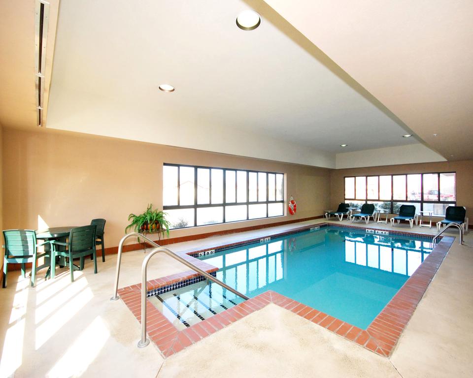 Comfort Inn & Suites