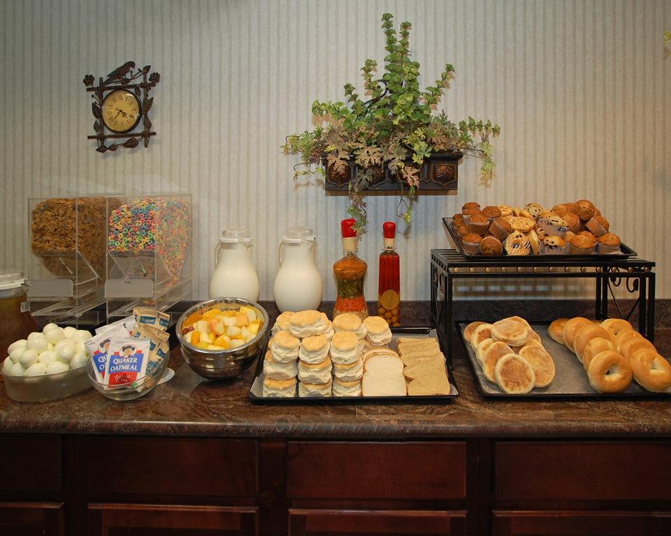 Comfort Inn & Suites