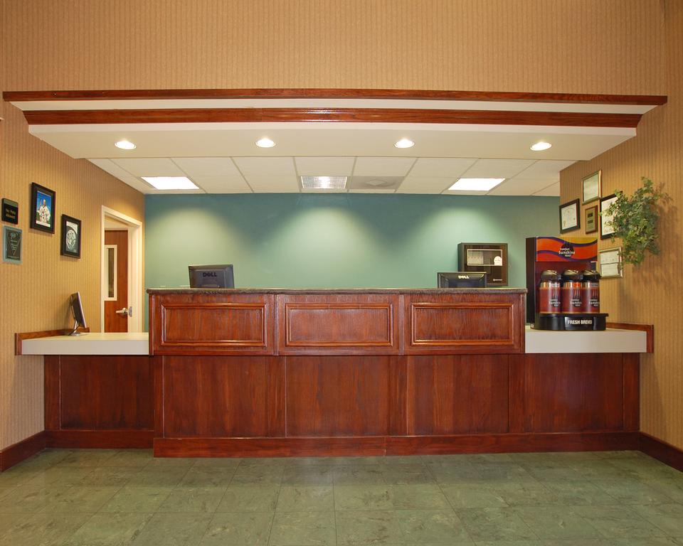Comfort Inn & Suites