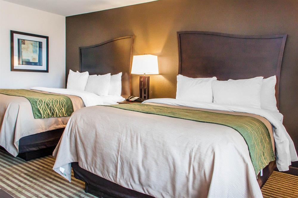 Comfort Inn & Suites