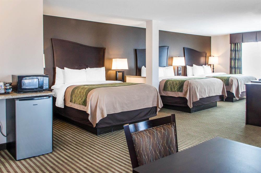 Comfort Inn & Suites