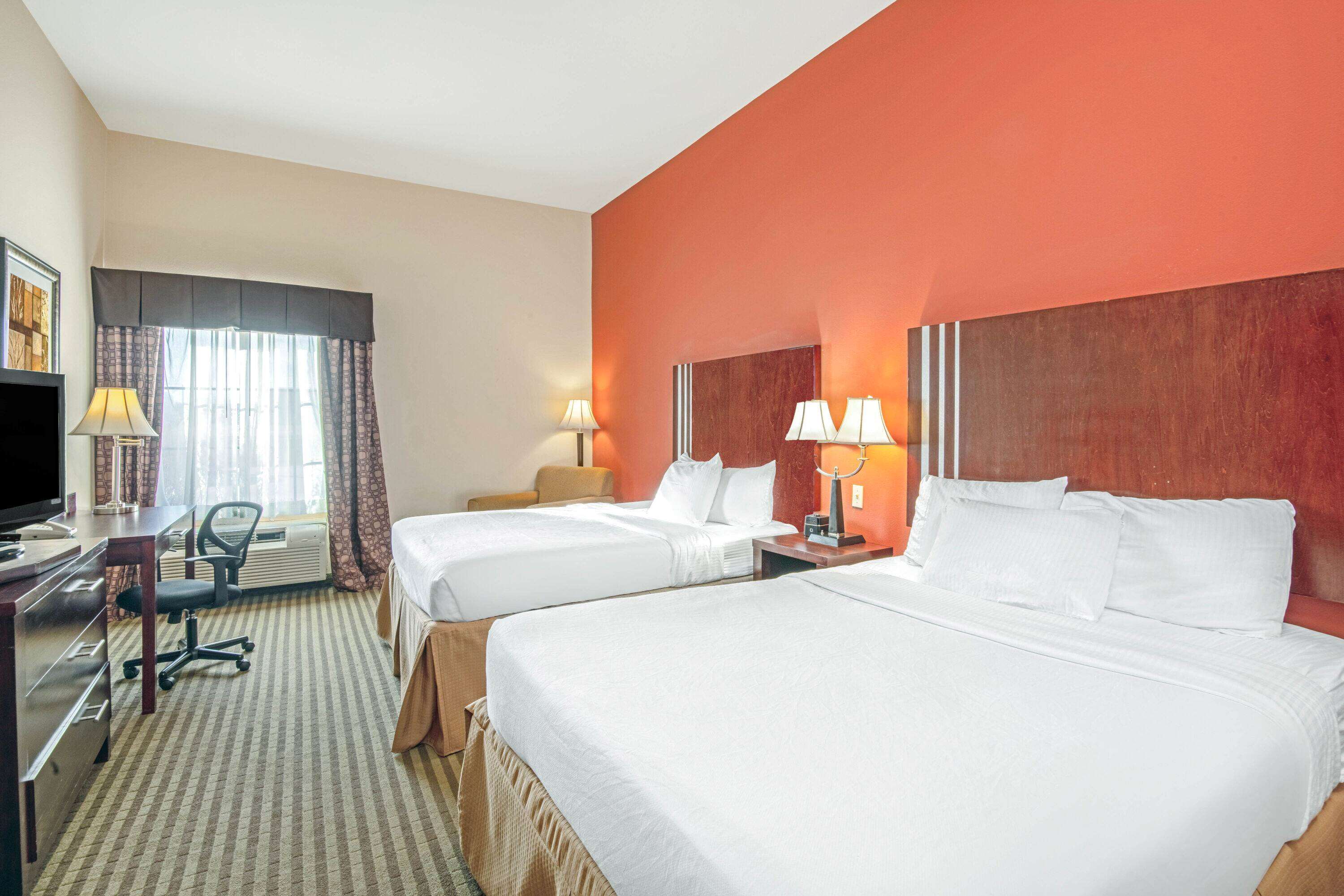 La Quinta Inn & Suites by Wyndham Woodward