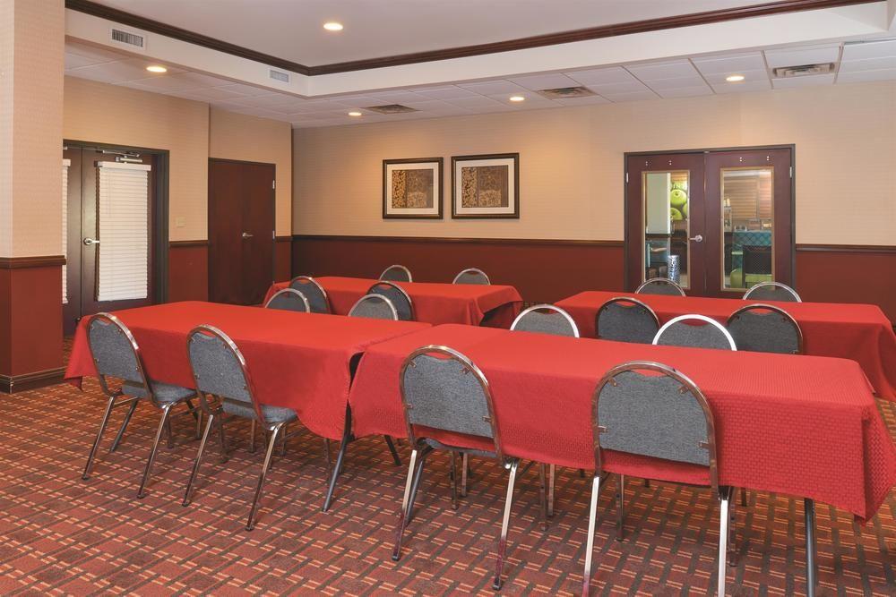 La Quinta Inn & Suites by Wyndham Woodward