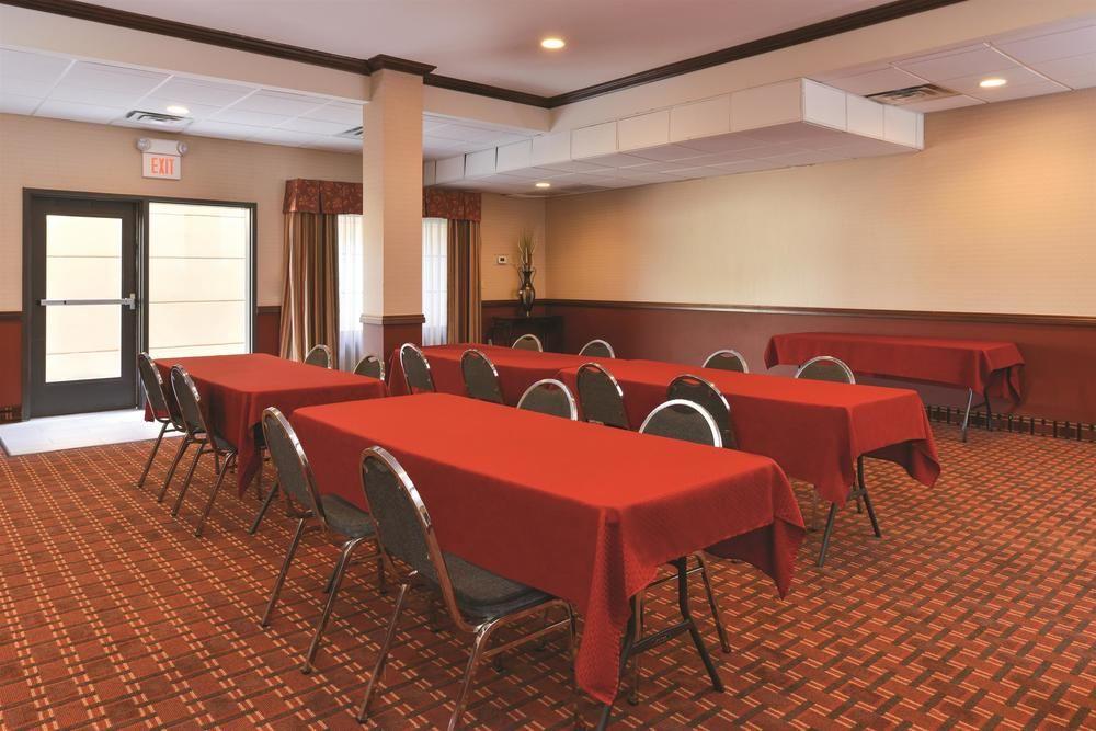 La Quinta Inn & Suites by Wyndham Woodward