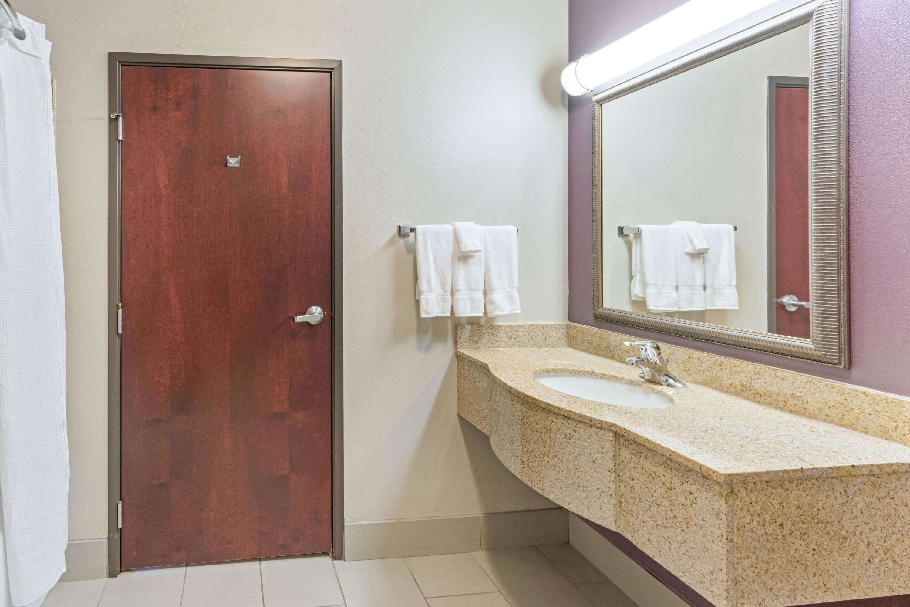 La Quinta Inn & Suites by Wyndham Oklahoma City -Yukon