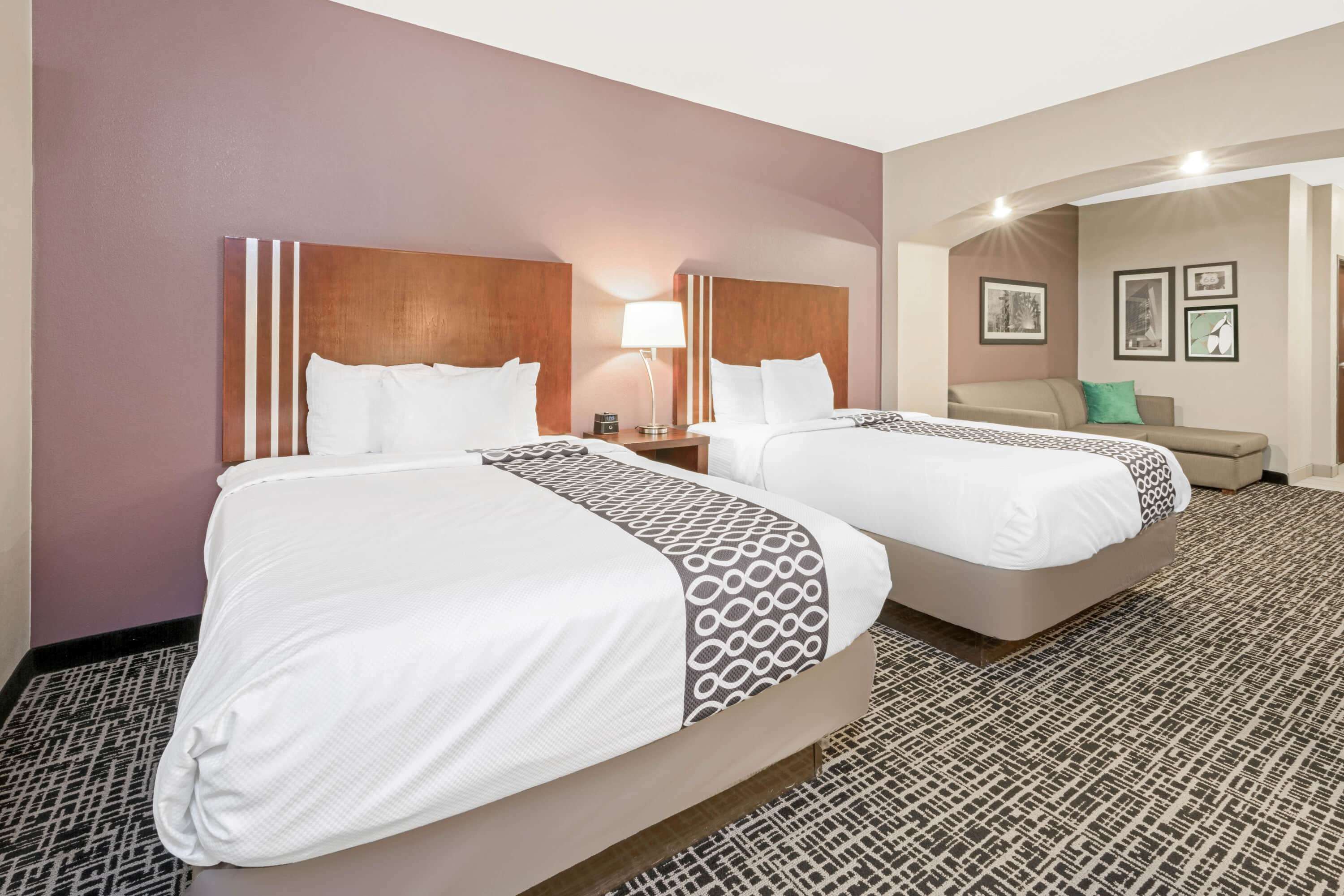 La Quinta Inn & Suites by Wyndham Oklahoma City -Yukon