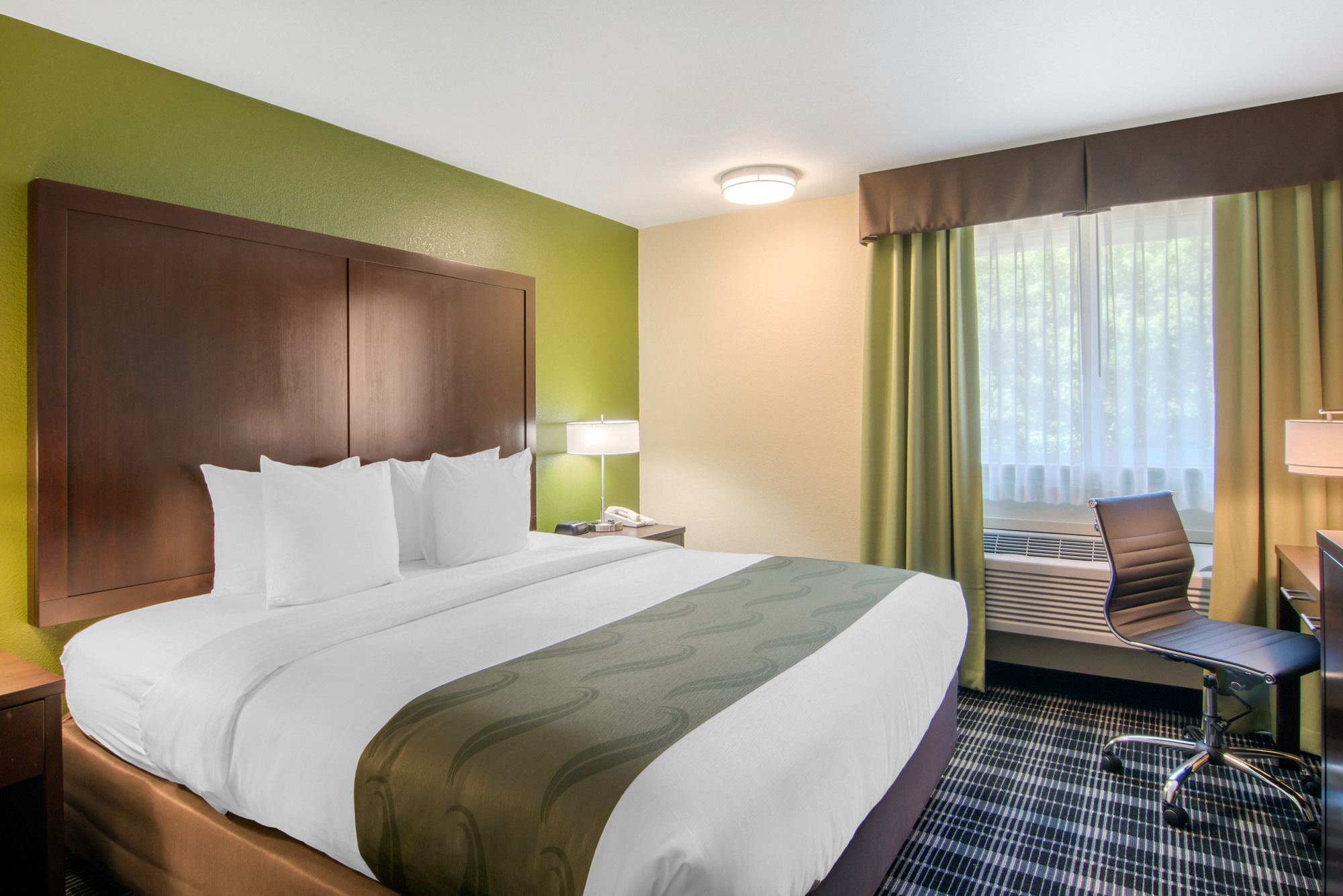 Quality Inn & Suites