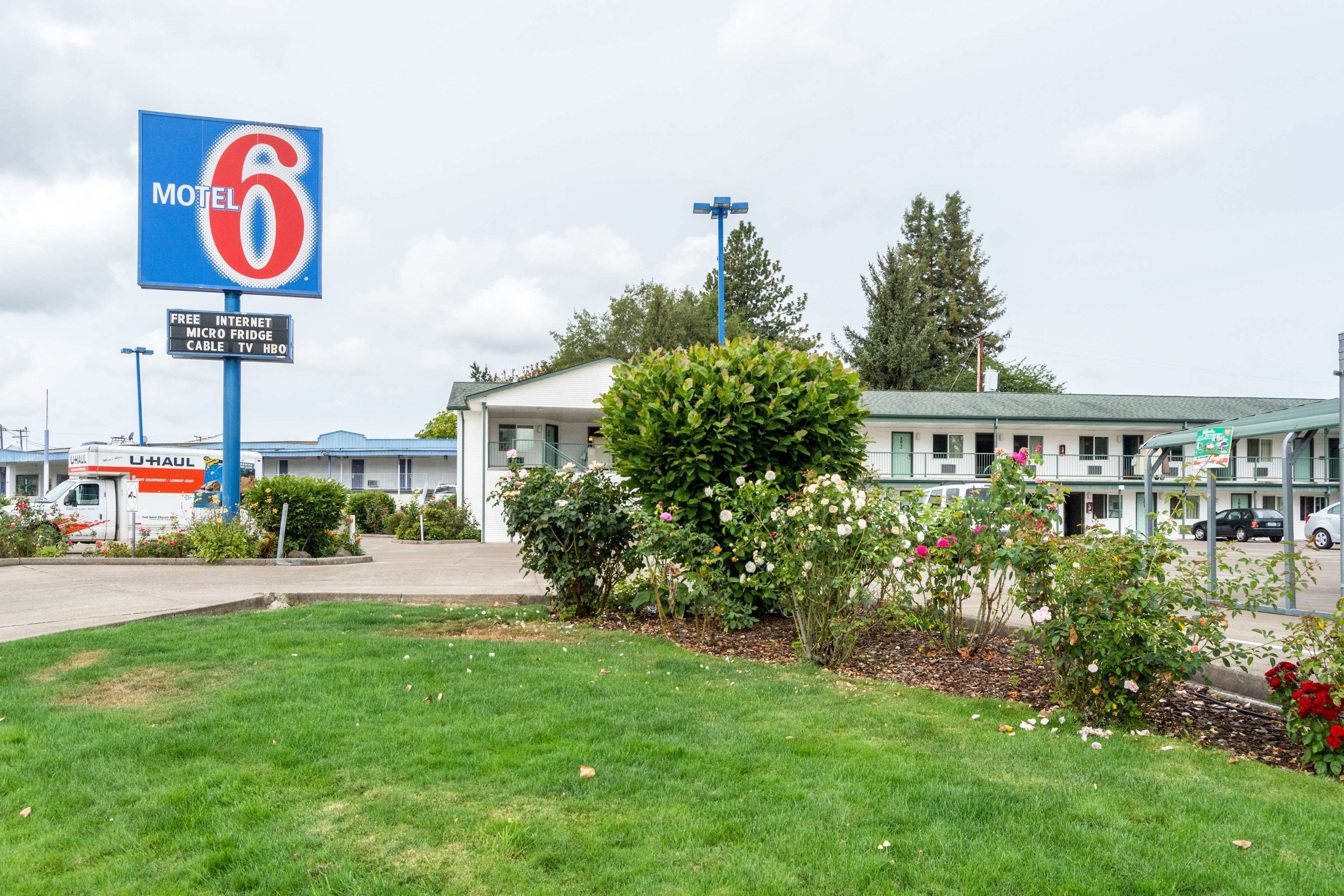 Motel 6 Albany
