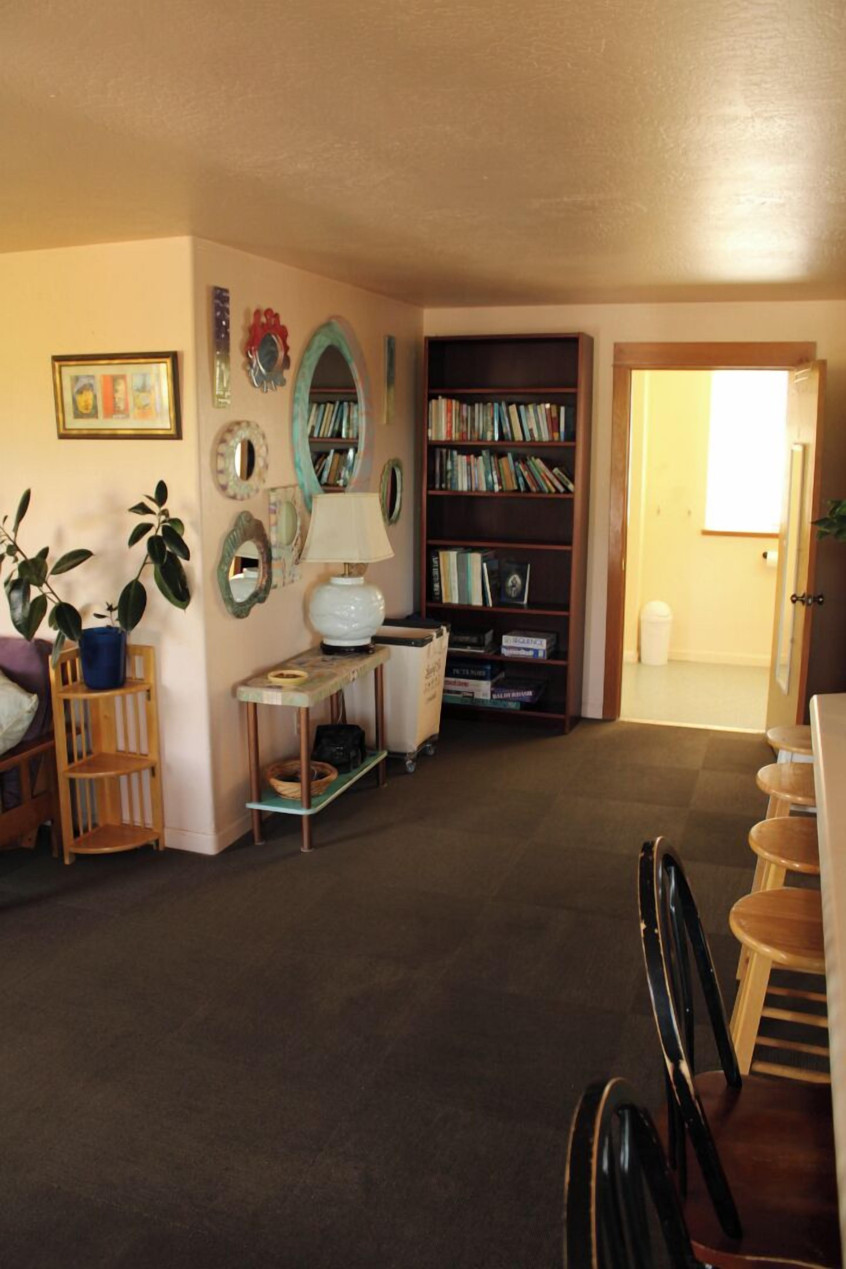 Ashland Commons Hostel