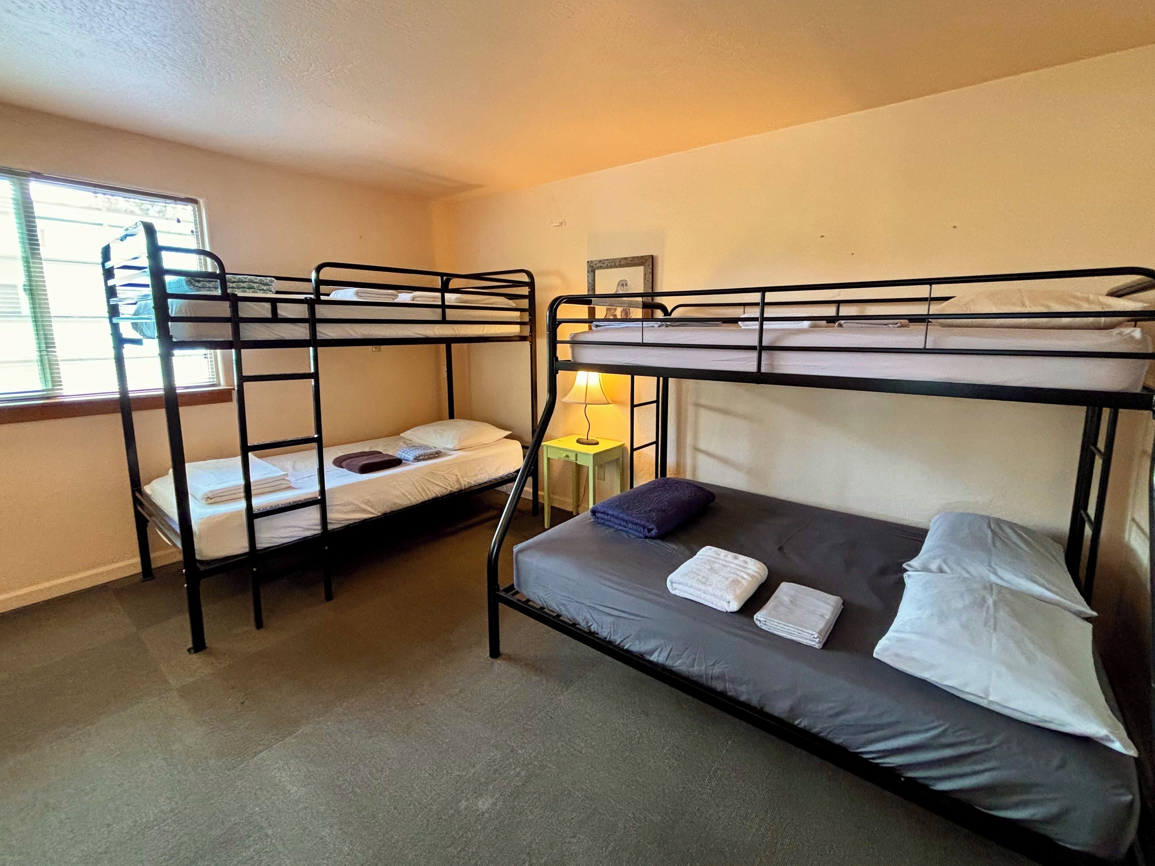 Ashland Commons Hostel