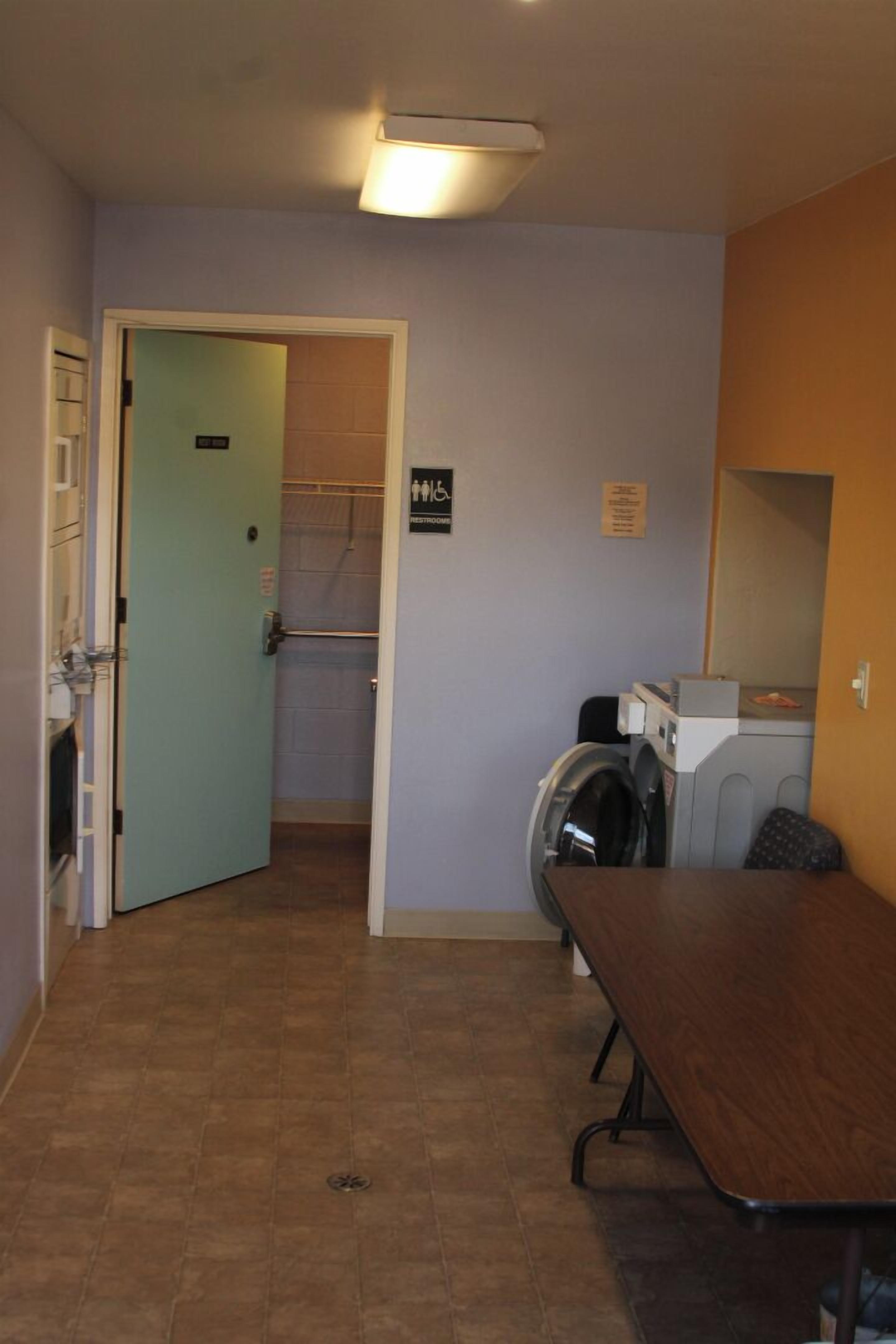 Ashland Commons Hostel