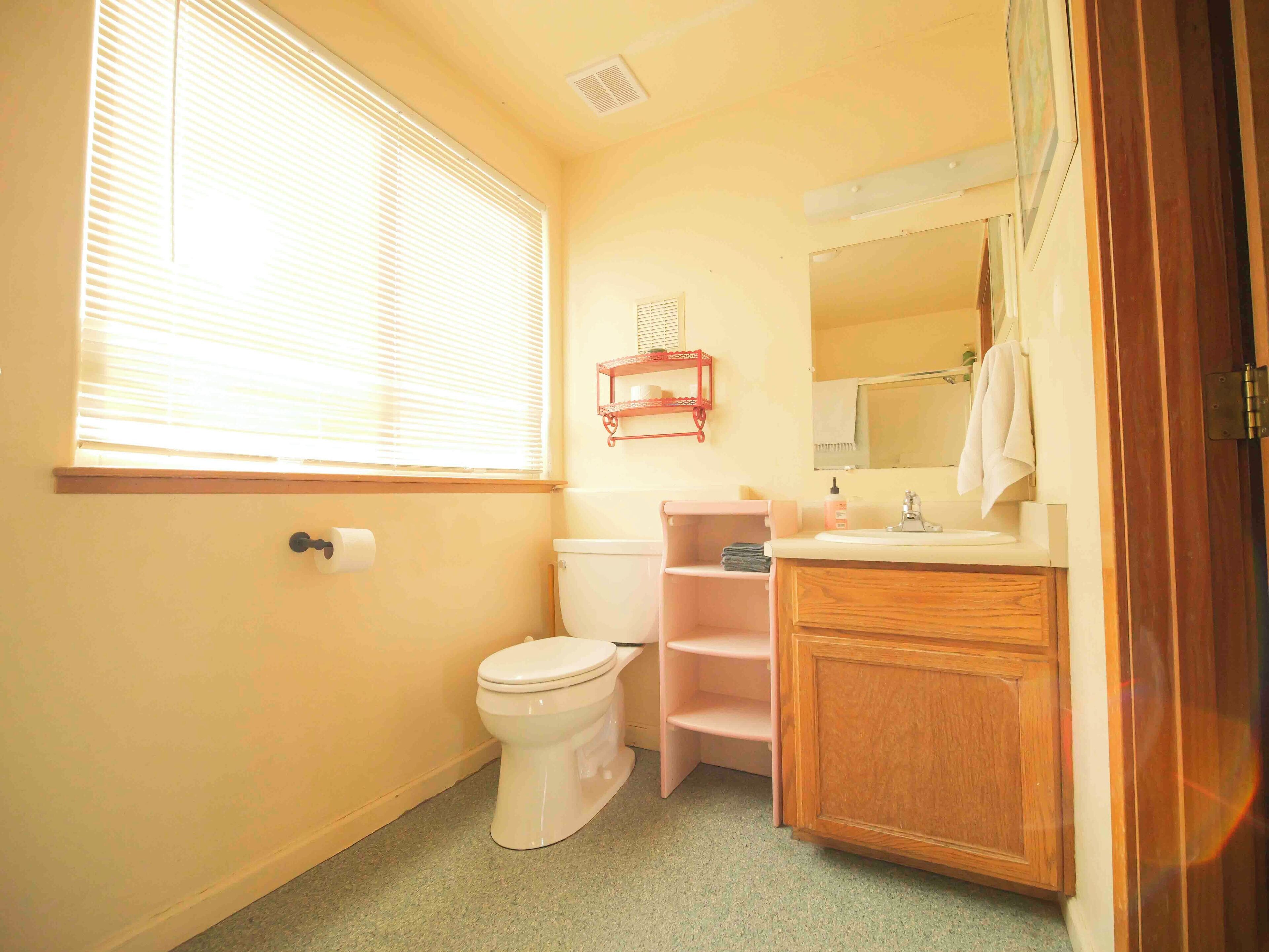 Ashland Commons Hostel