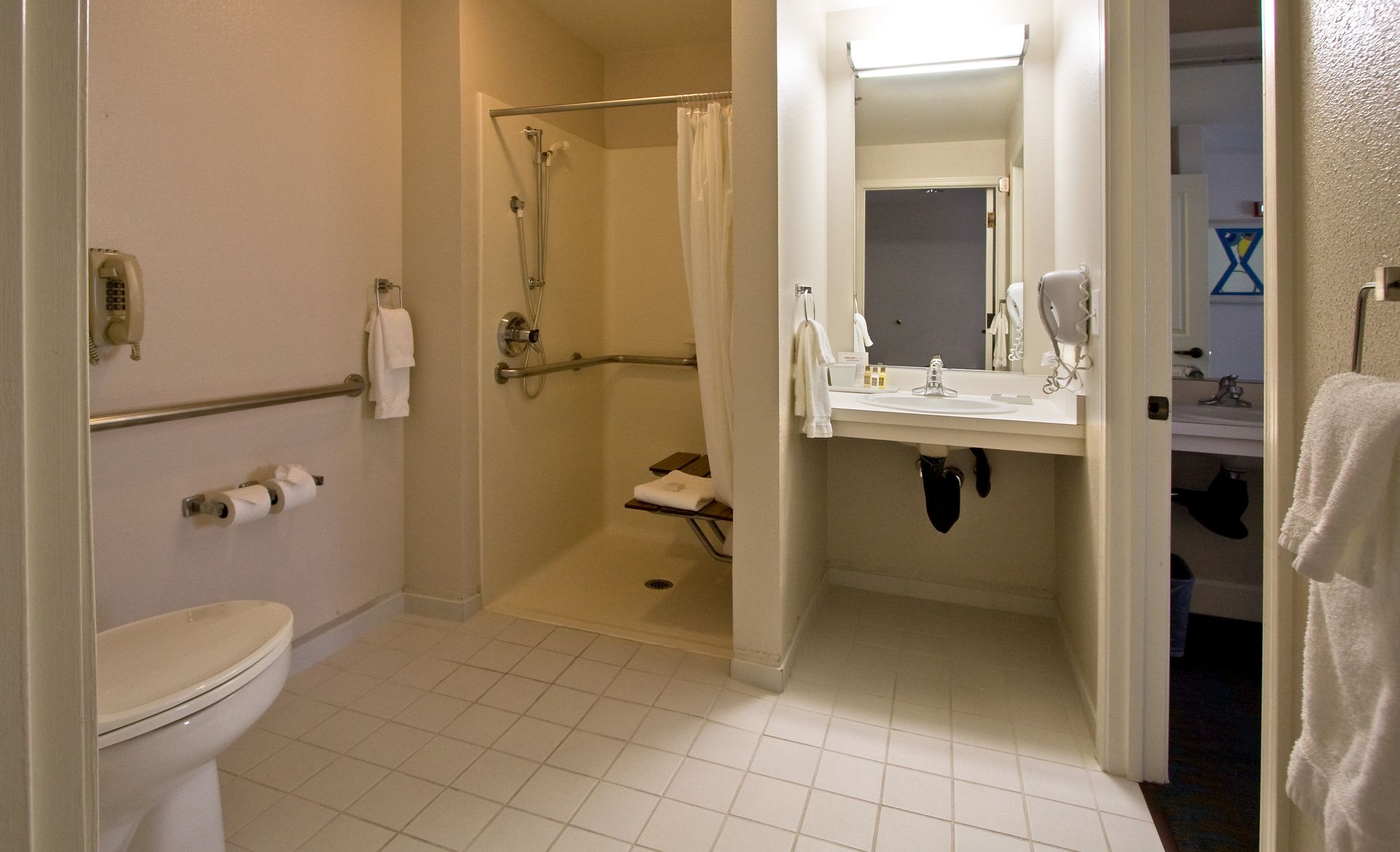 Ashland Hills Hotel & Suites