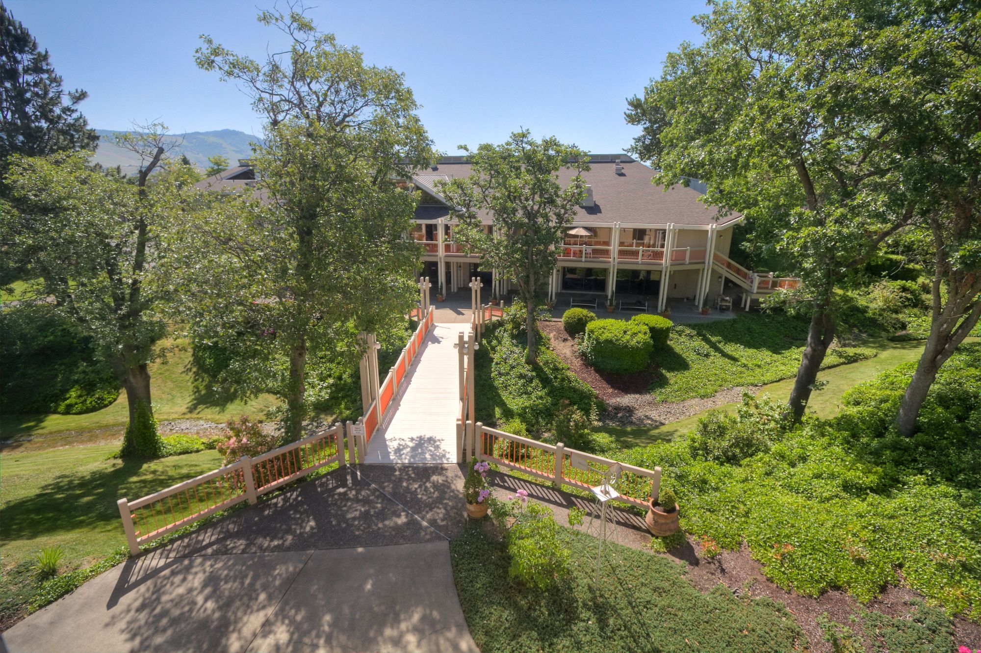 Ashland Hills Hotel & Suites