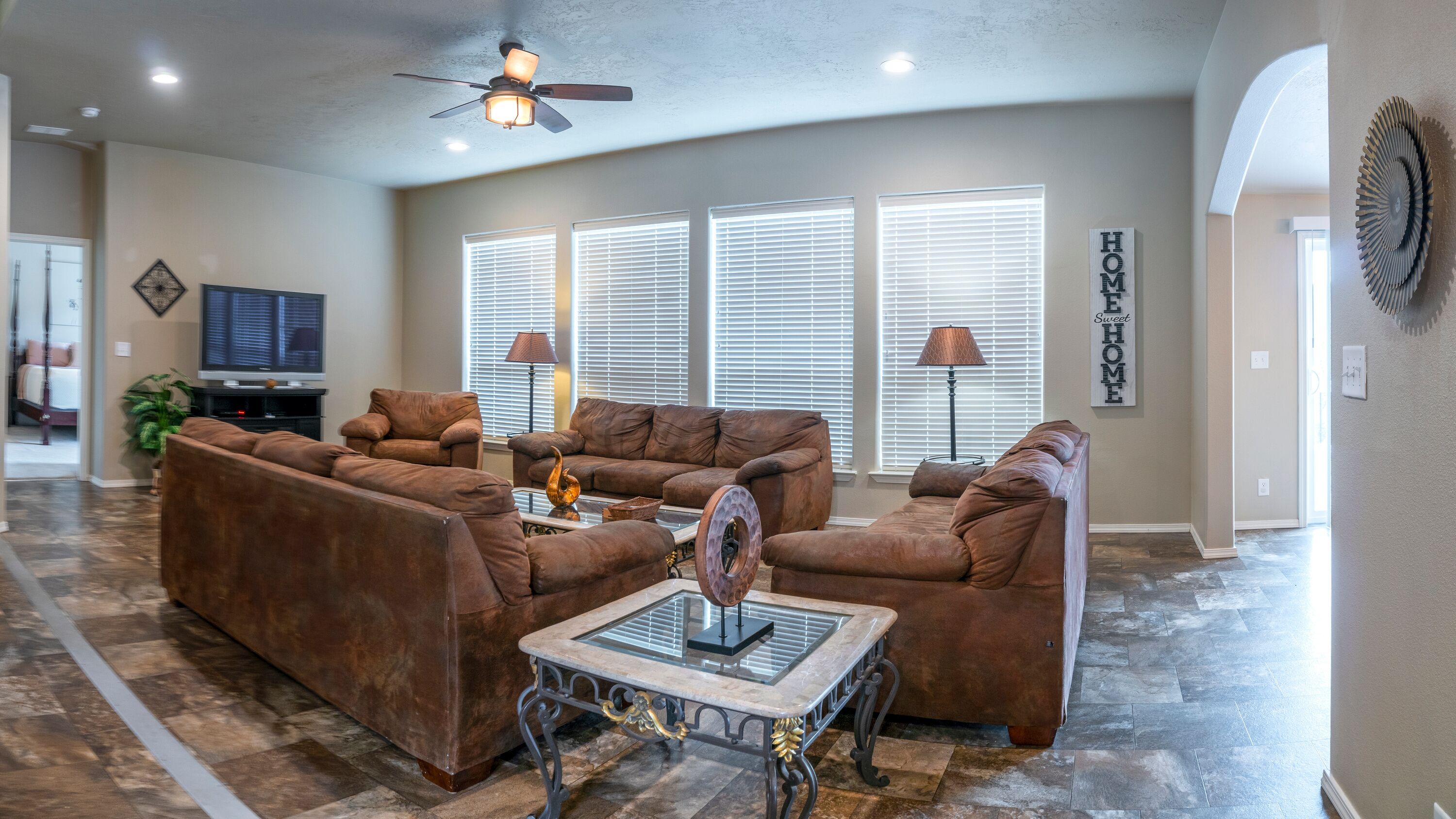 Callahan's Lodge and Restaurant