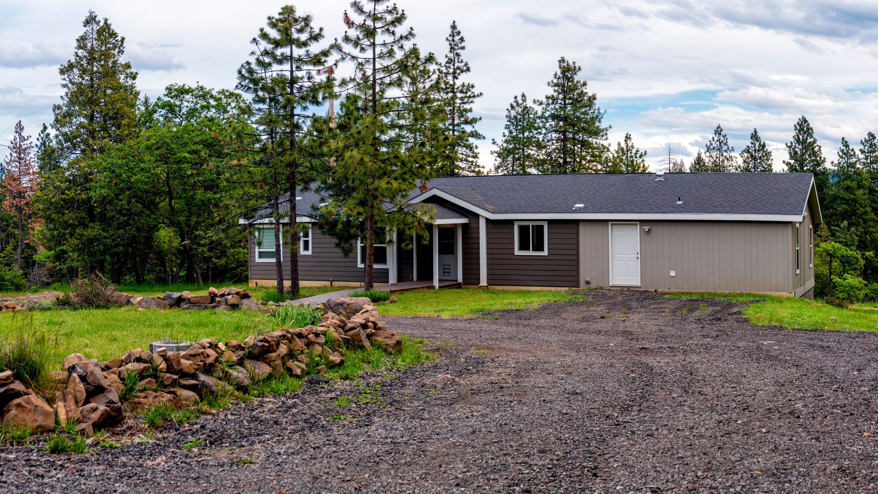 Callahan's Lodge and Restaurant