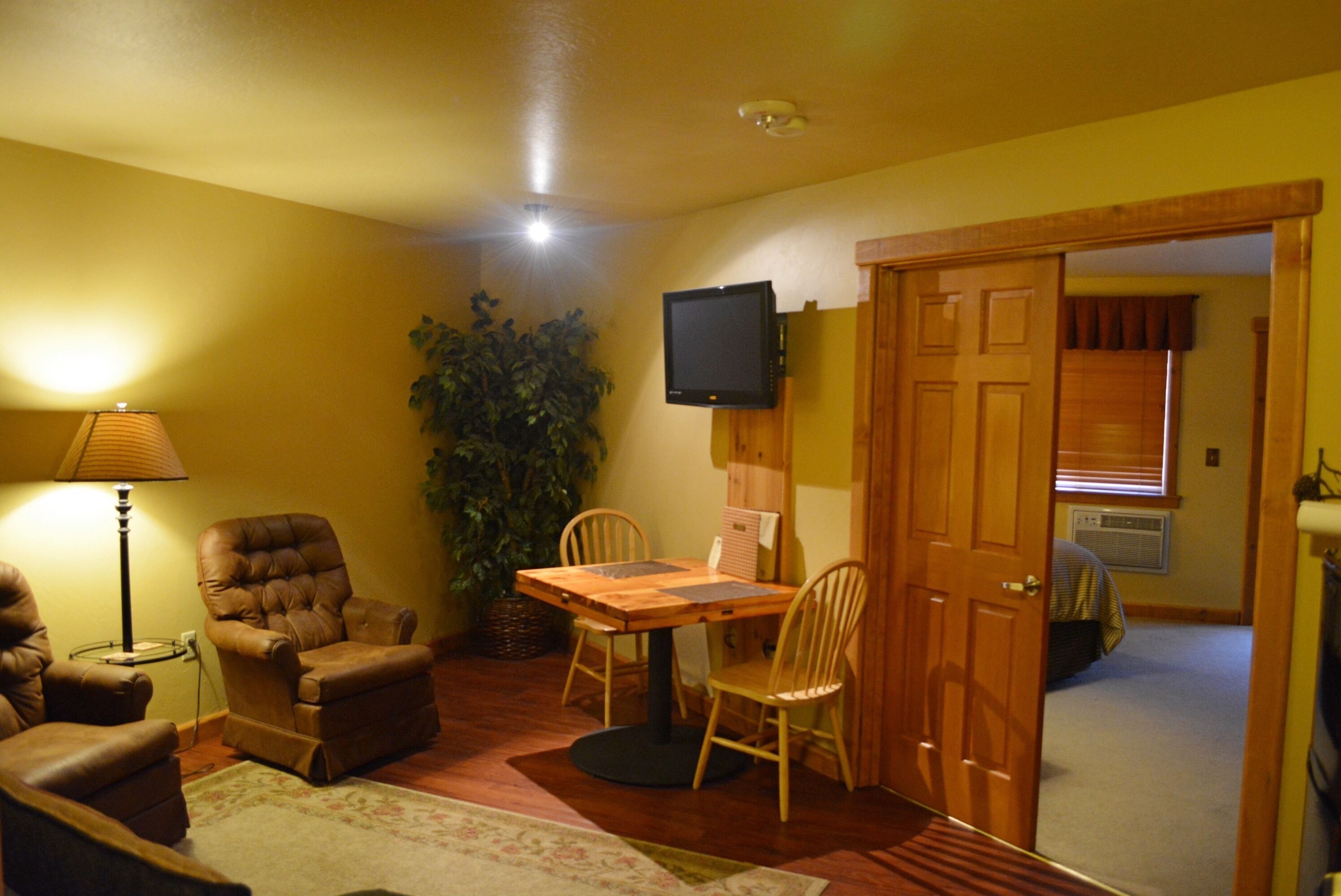 Callahan's Lodge and Restaurant