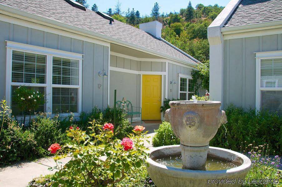 Lithia Springs Resort