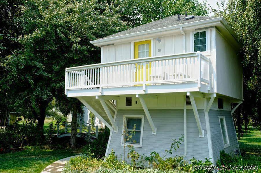 Lithia Springs Resort