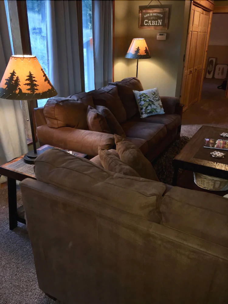 Mountain Pine Cabin Pet Friendly