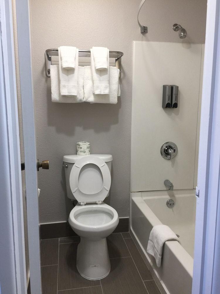 Astoria Rivershore Motel