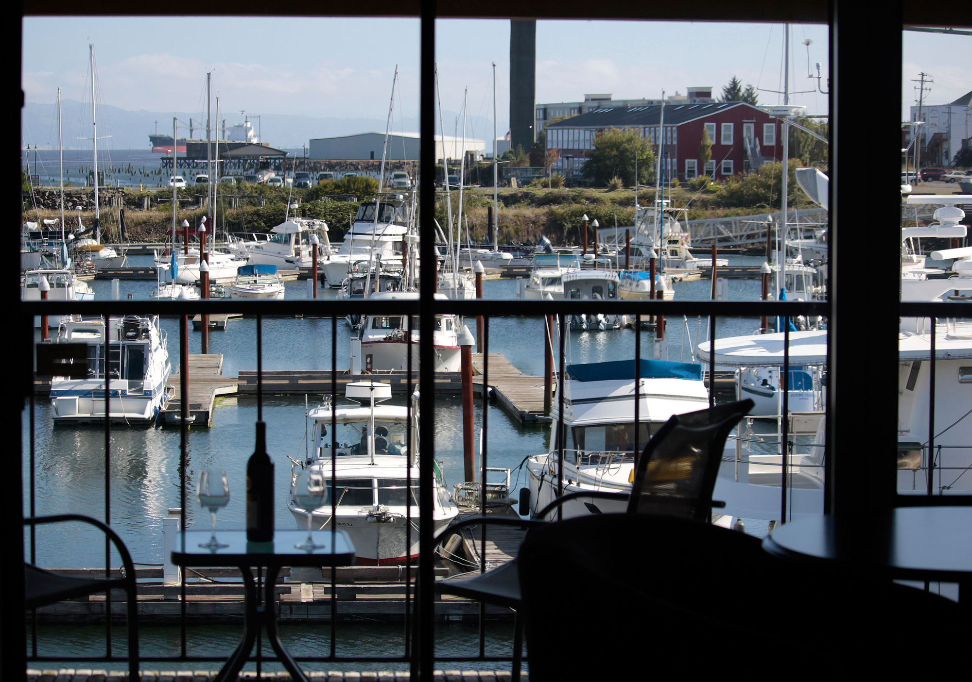 Astoria Riverwalk Inn