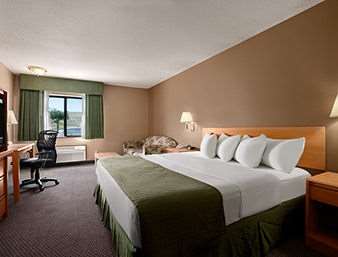 Super 8 by Wyndham Baker City