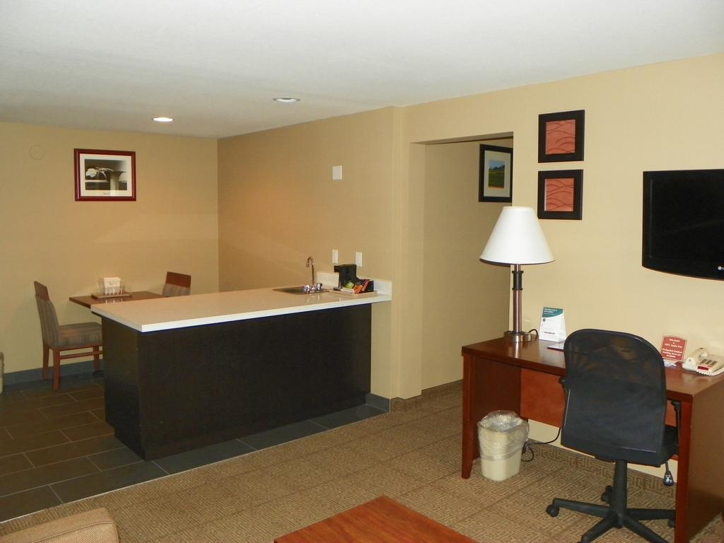 Comfort Inn & Suites Beaverton - Portland West