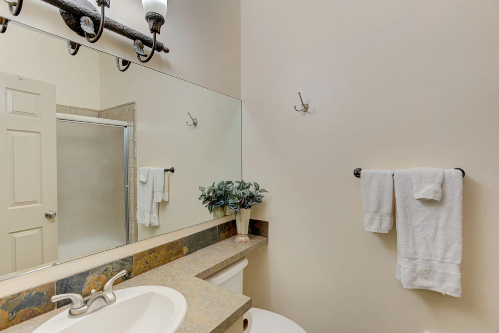 Abbot Condominiums by Village Properties at Sunriver