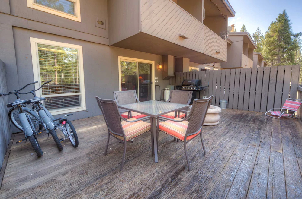 Abbot Condominiums by Village Properties at Sunriver