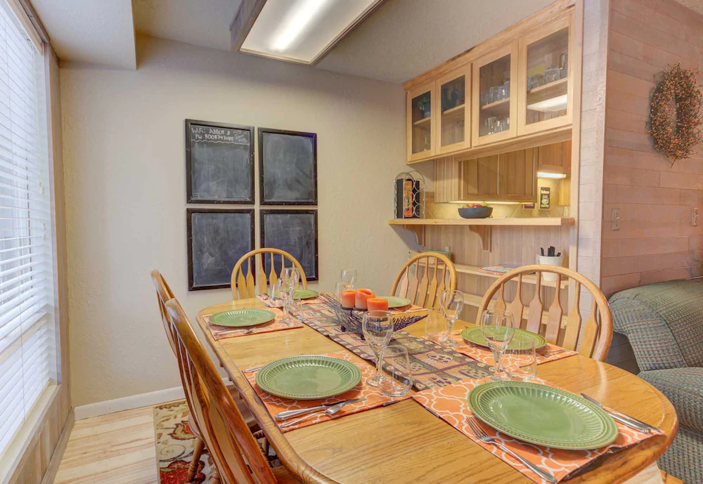 Abbot Condominiums by Village Properties at Sunriver