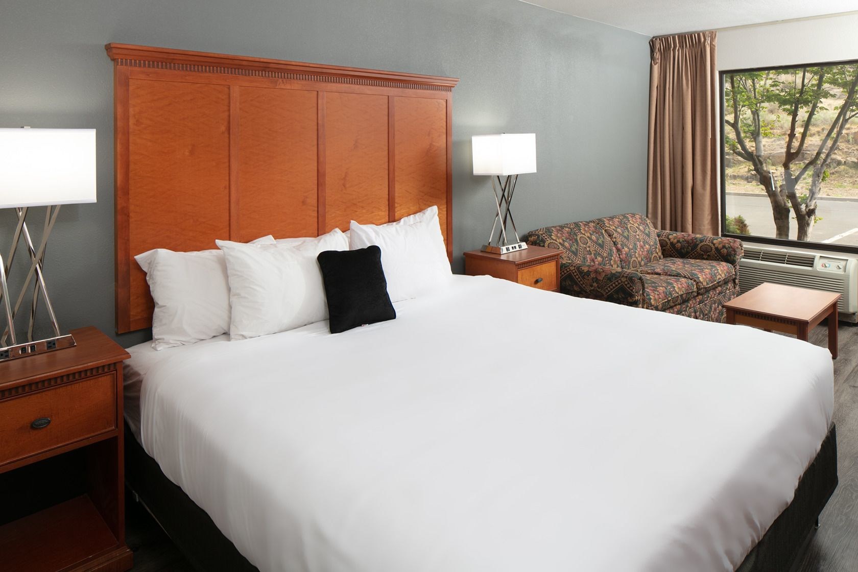 Red Lion Inn & Suites Deschutes River Bend