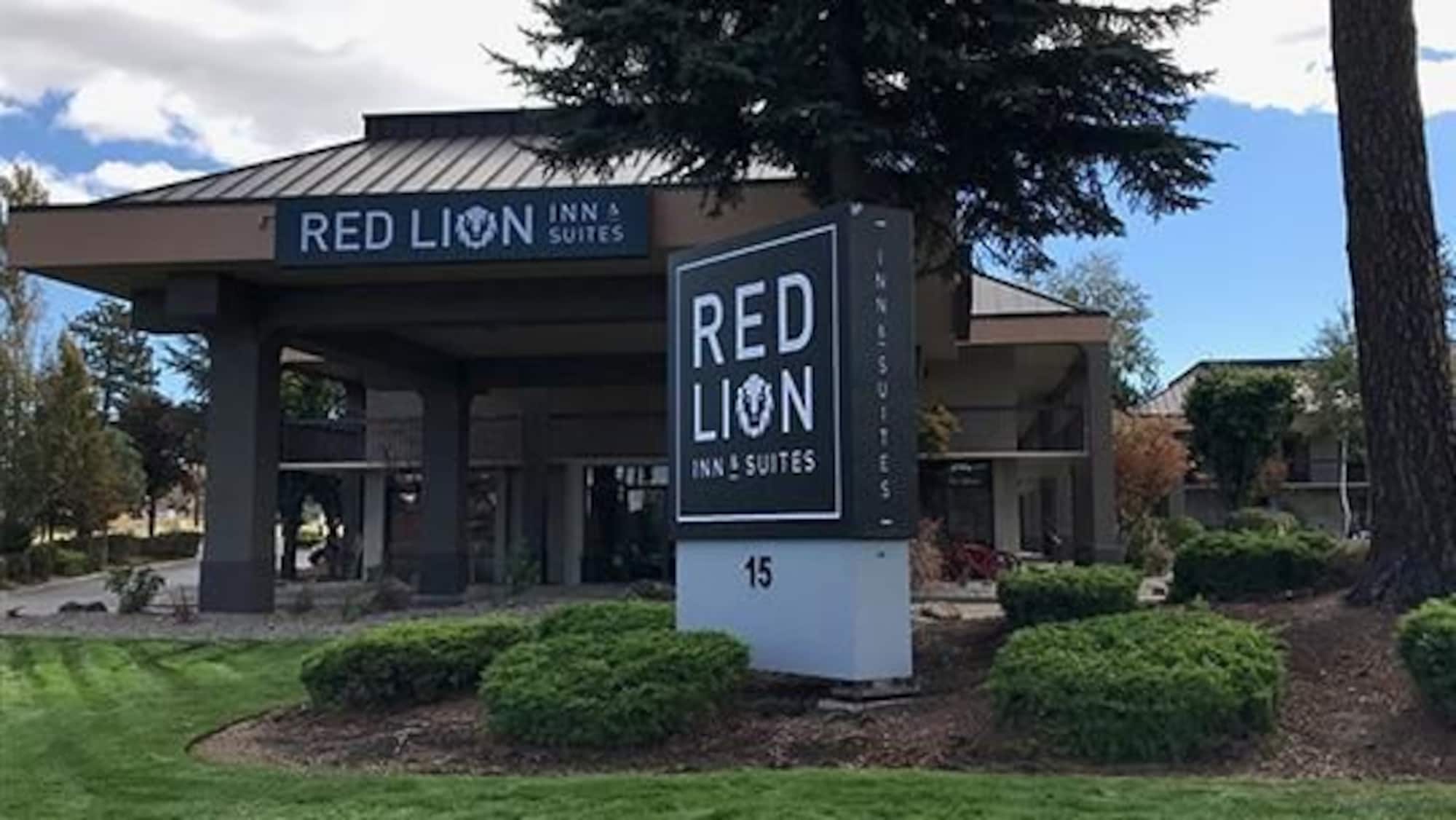 Red Lion Inn & Suites Deschutes River Bend