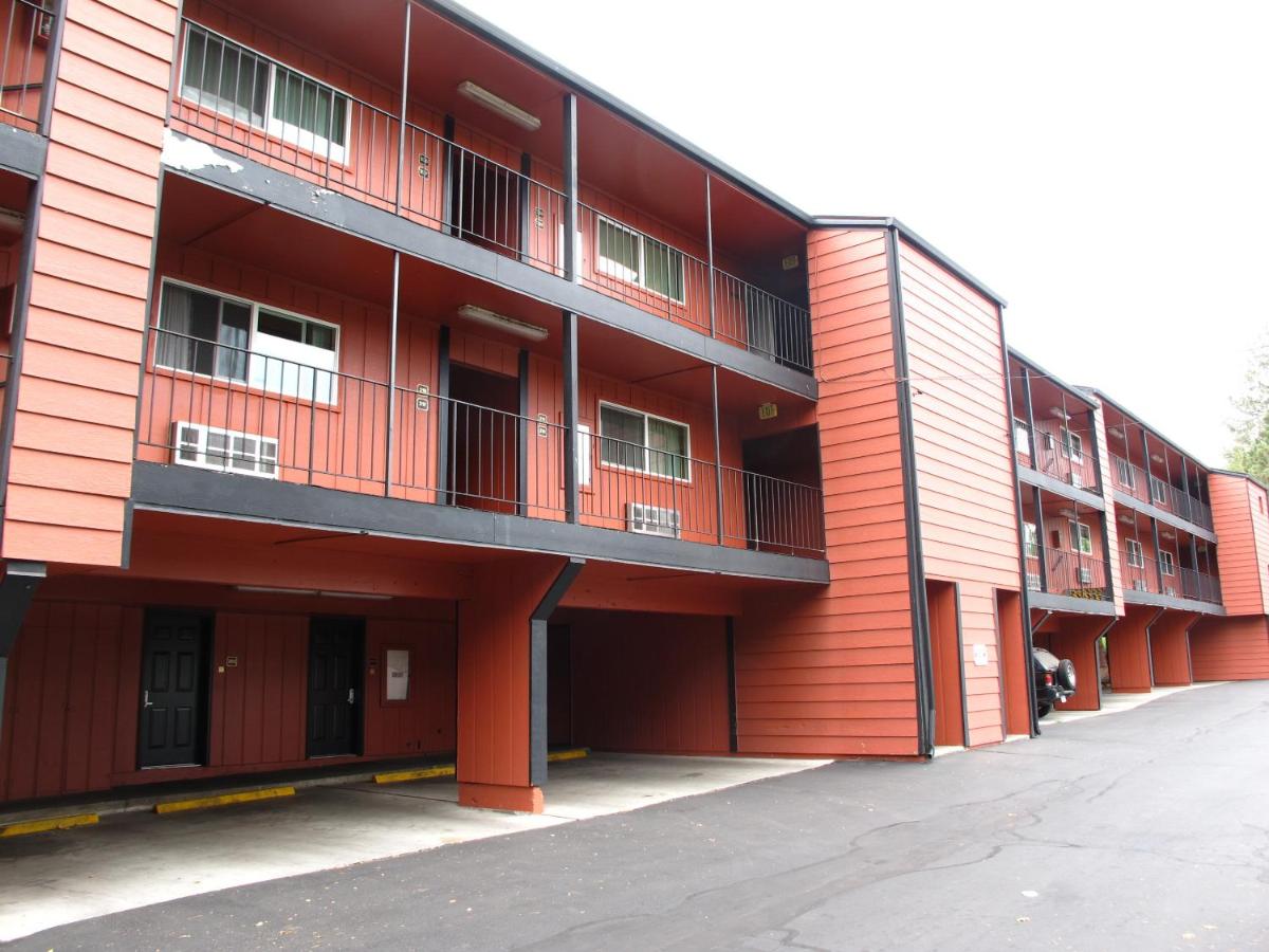 Bend Riverside Motel Suites