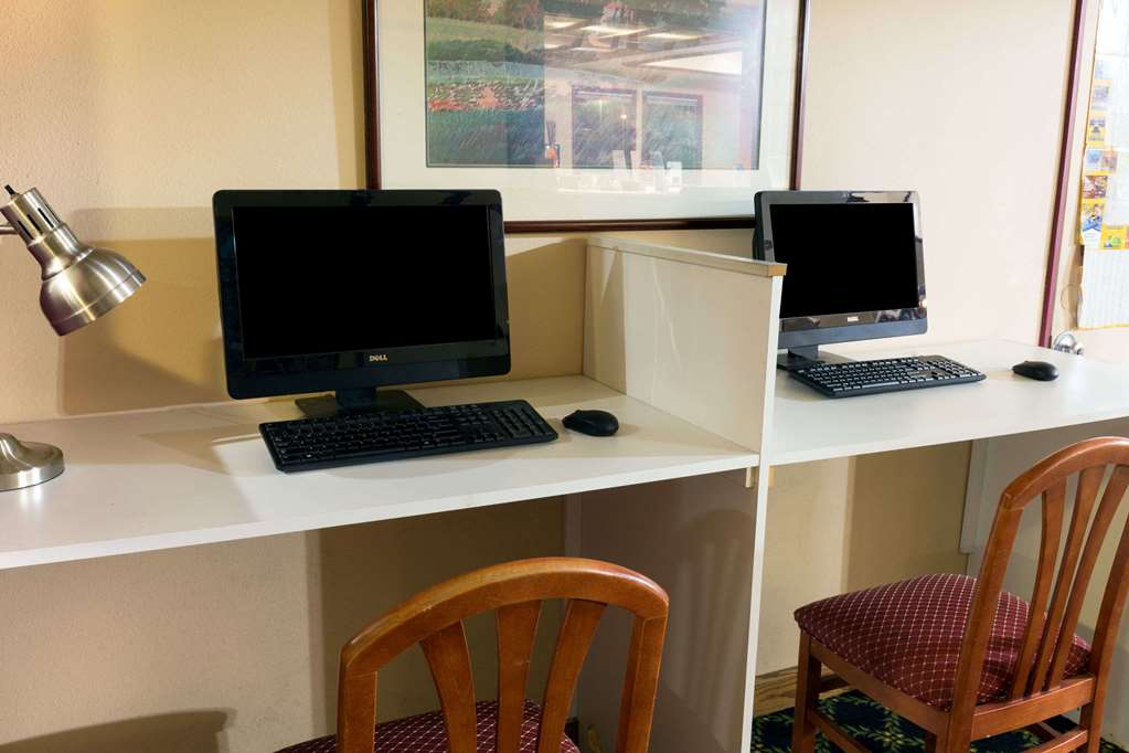 Days Inn by Wyndham Bend