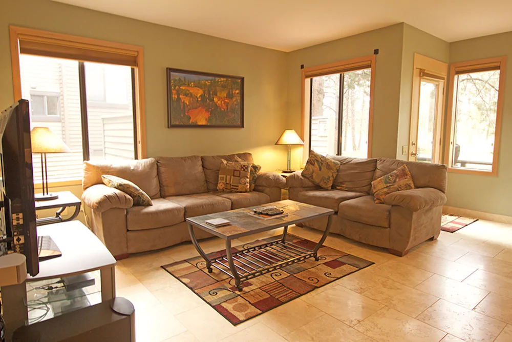 Eaglewood Condos by Village Properties at Sunriver