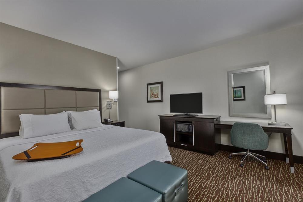 Hampton Inn & Suites Bend