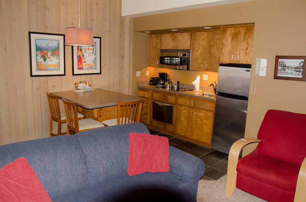 Mount Bachelor Village Resort
