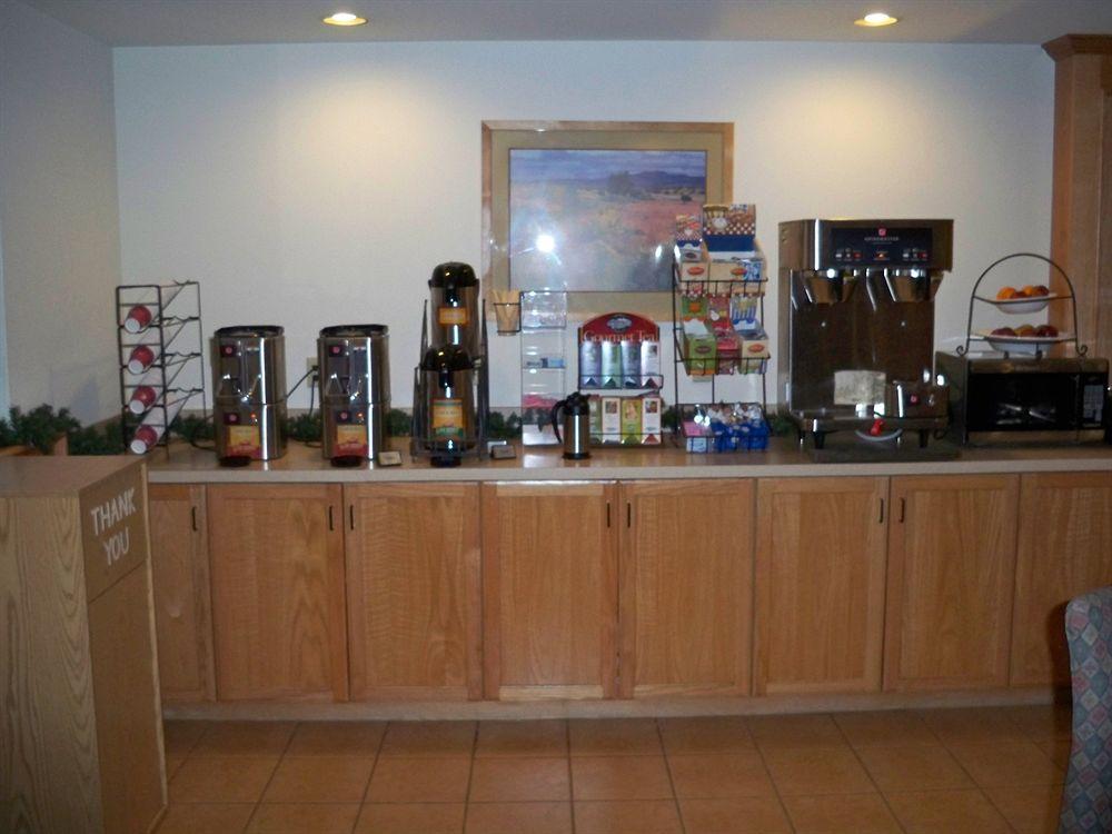 Sugarloaf Mountain Motel