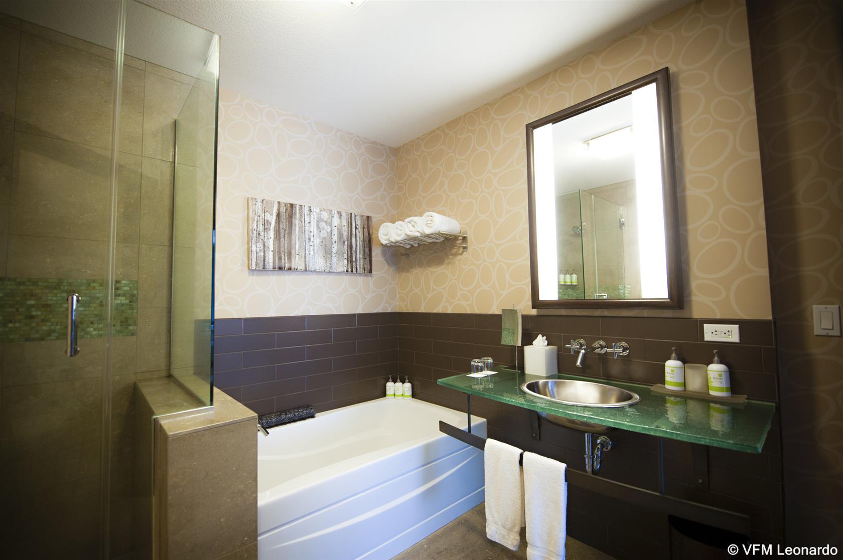 The Oxford Hotel Bend