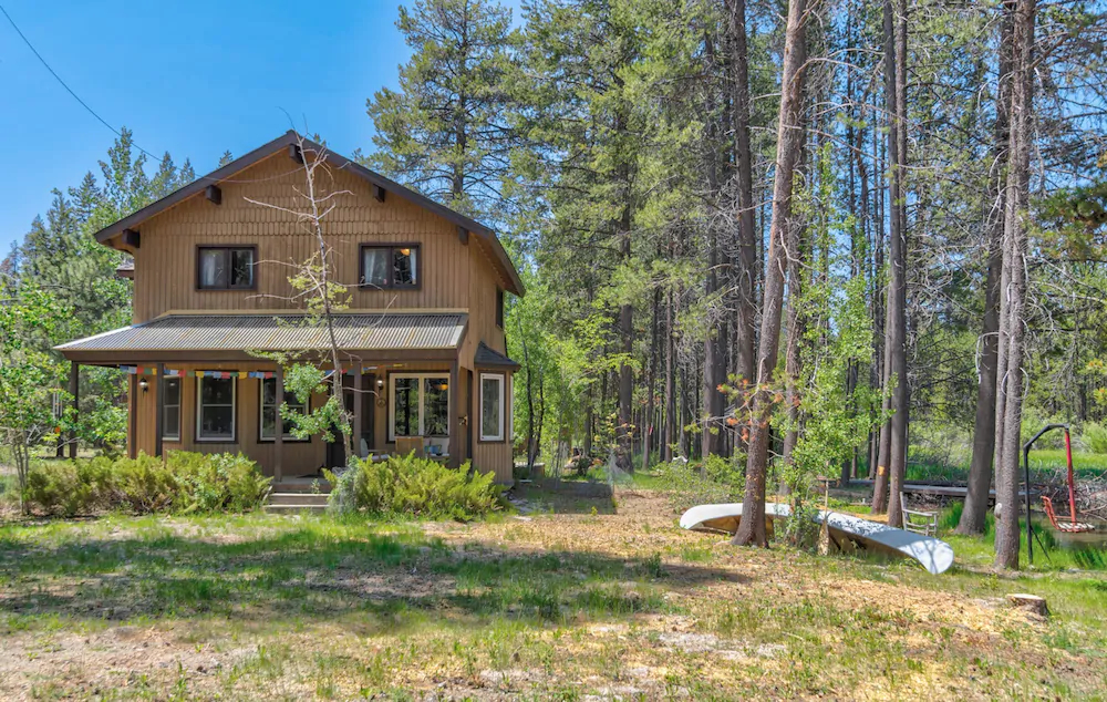 The Pond by Village Properties at Sunriver