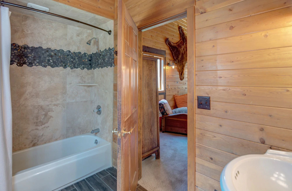 The Pond by Village Properties at Sunriver