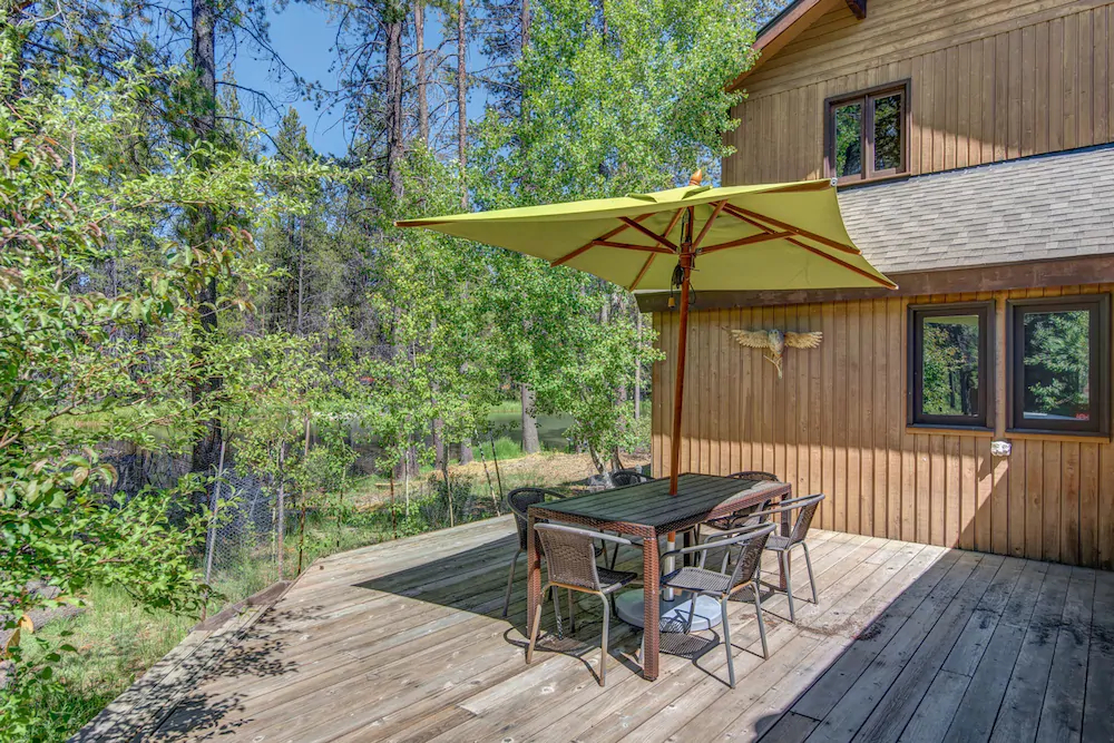 The Pond by Village Properties at Sunriver