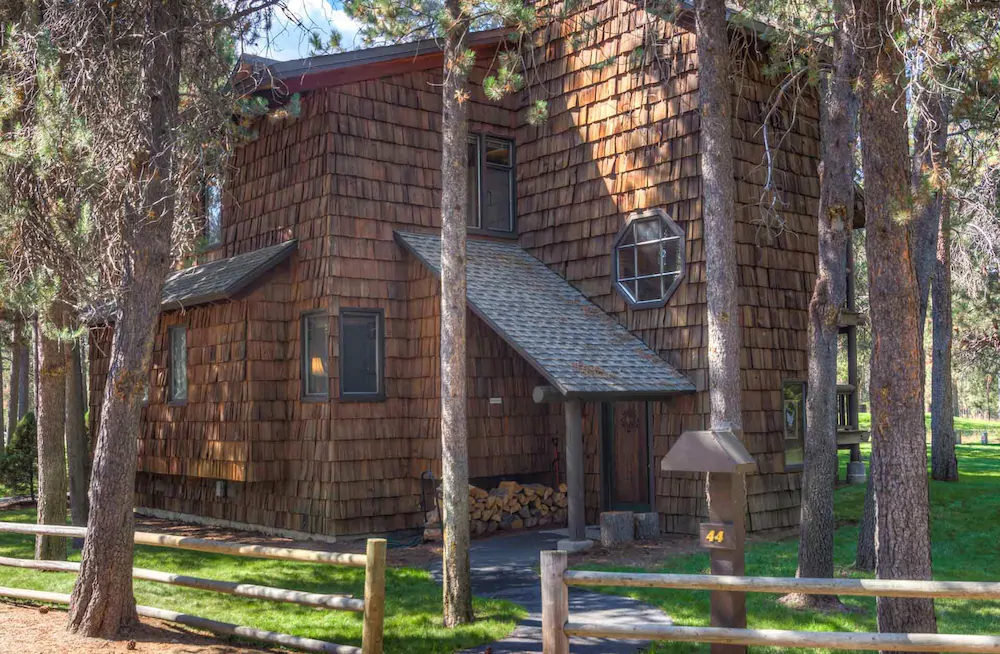 Wildflower Condos by Village Properties at Sunriver