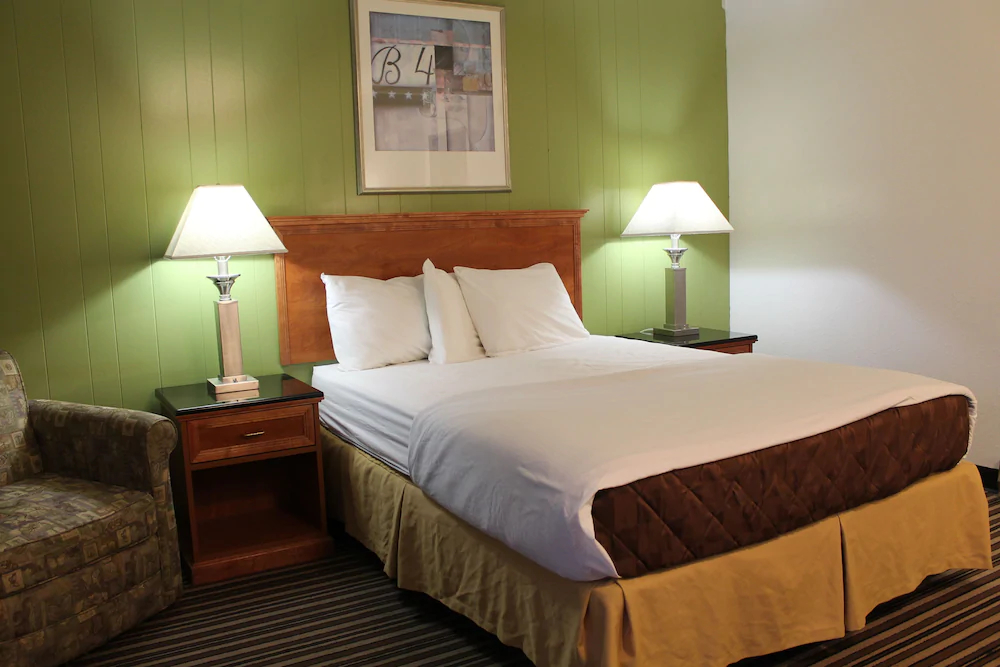 Americas Best Value Inn Boardman