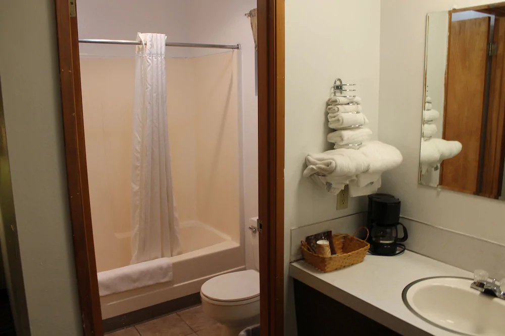 Americas Best Value Inn Boardman