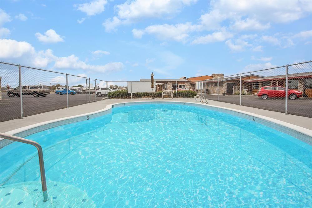 Knights Inn Boardman