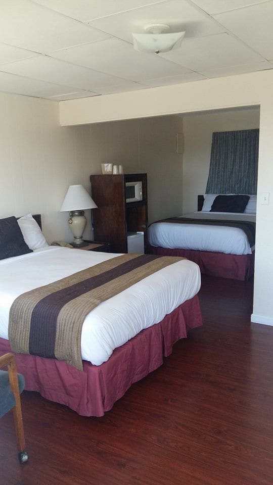 Blue Coast Inn and Suites