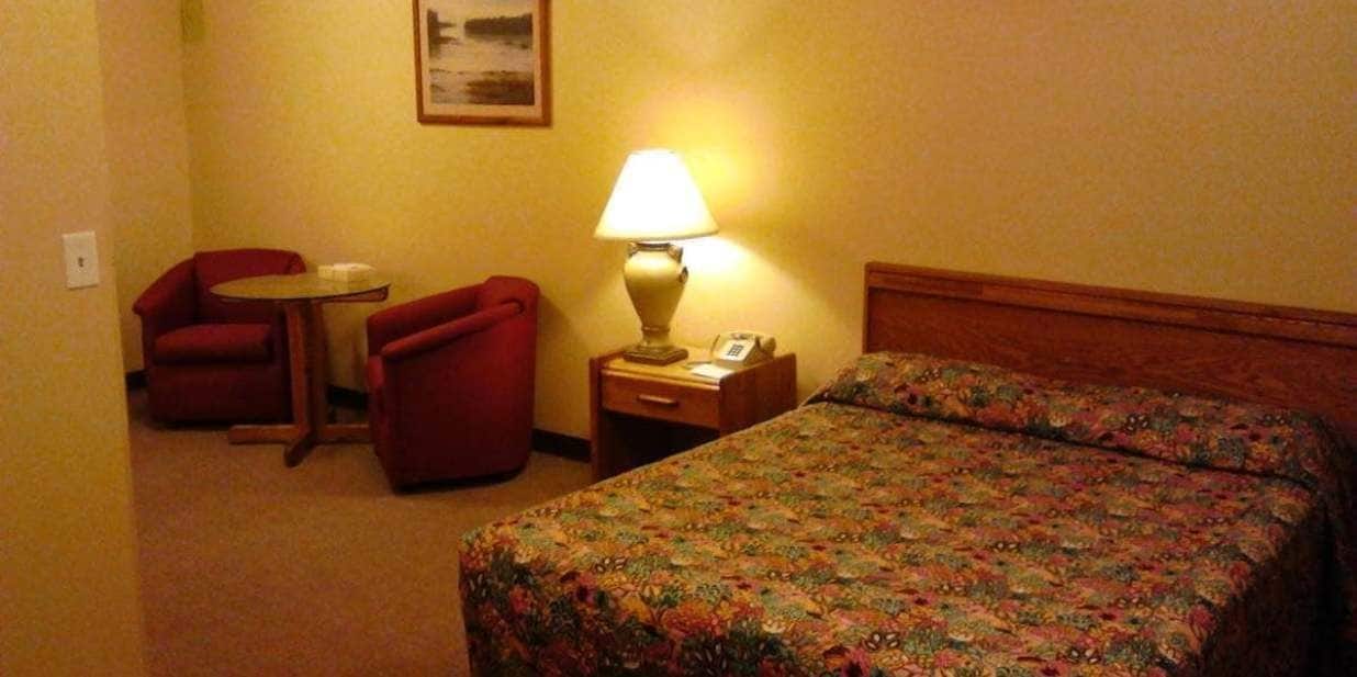 Blue Coast Inn and Suites