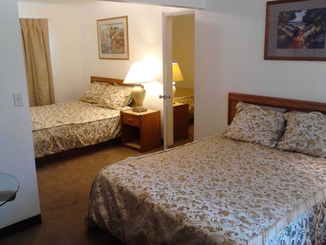 Blue Coast Inn and Suites